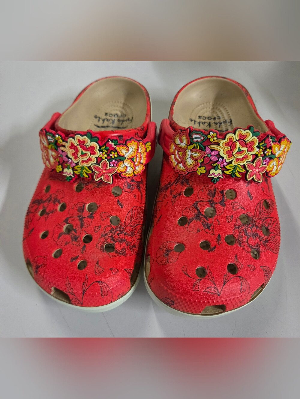 Crocs x Frida Kahlo Limited Edition Classic Clog Floral Red Bone 209450-2Y2 M6 W